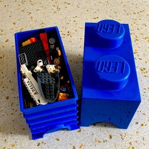 Lego storage box with 2lbs of Lego inside
